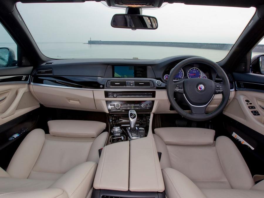 Торпедо Alpina D5 Bi-Turbo Limousine 2011 года  (UK) (фото 16 из 19)